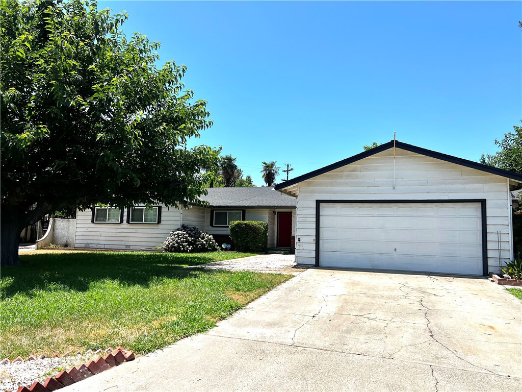 2819 Tenaya Dr, Merced, CA 95340