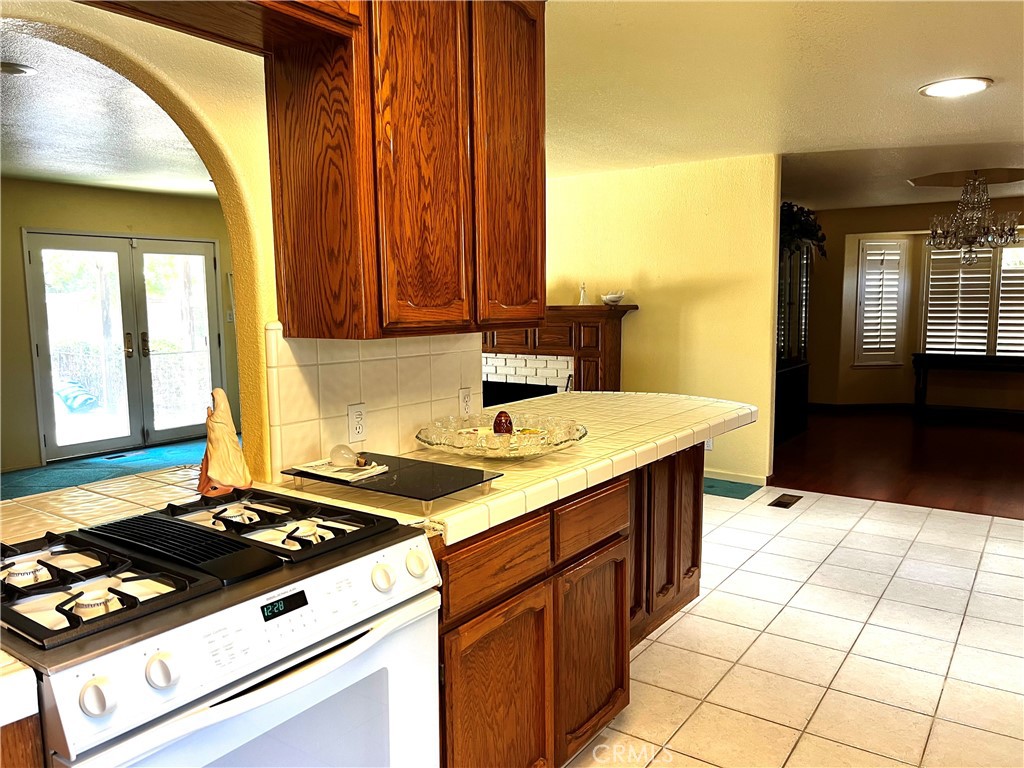 2819 Tenaya Dr, Merced, CA 95340