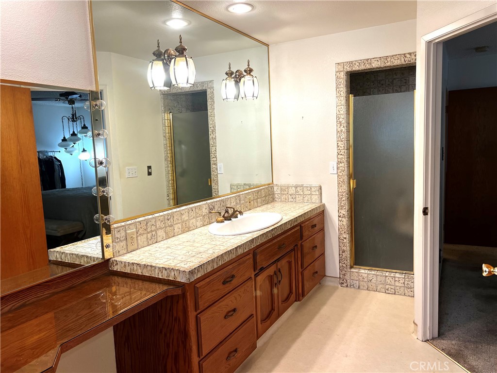 2819 Tenaya Dr, Merced, CA 95340