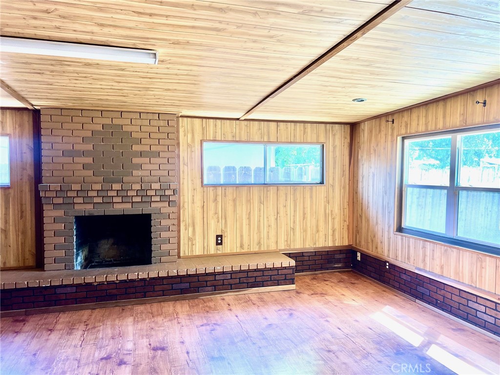 1550 Primrose Ave, Merced, CA 95340