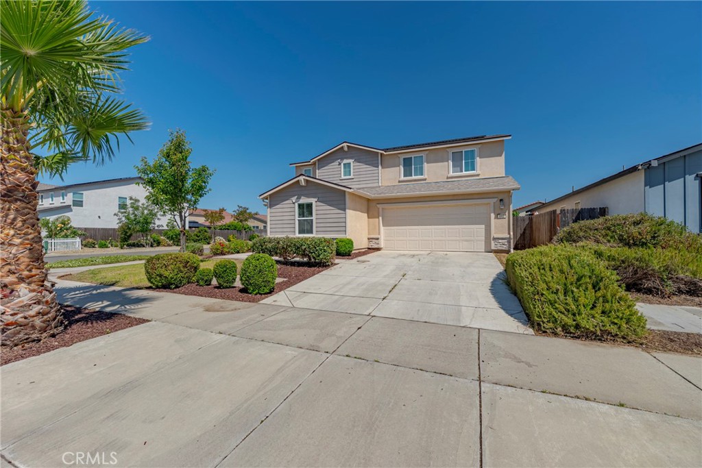 697 Heitz Ct