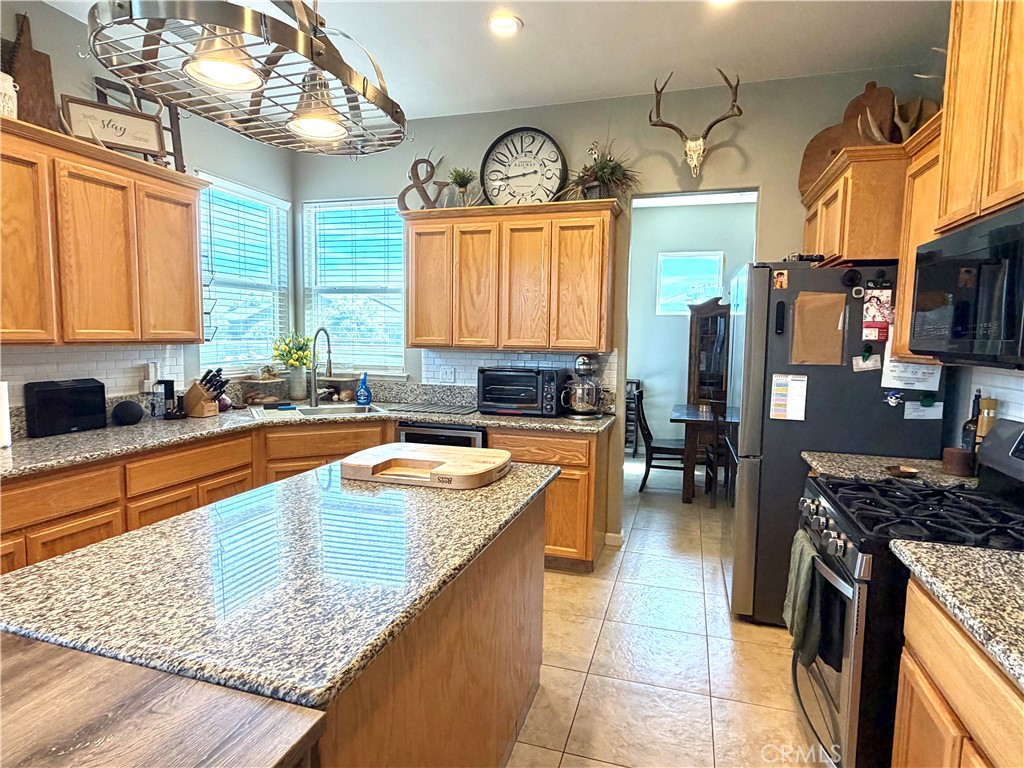 2134 George, Dos Palos, CA 93620