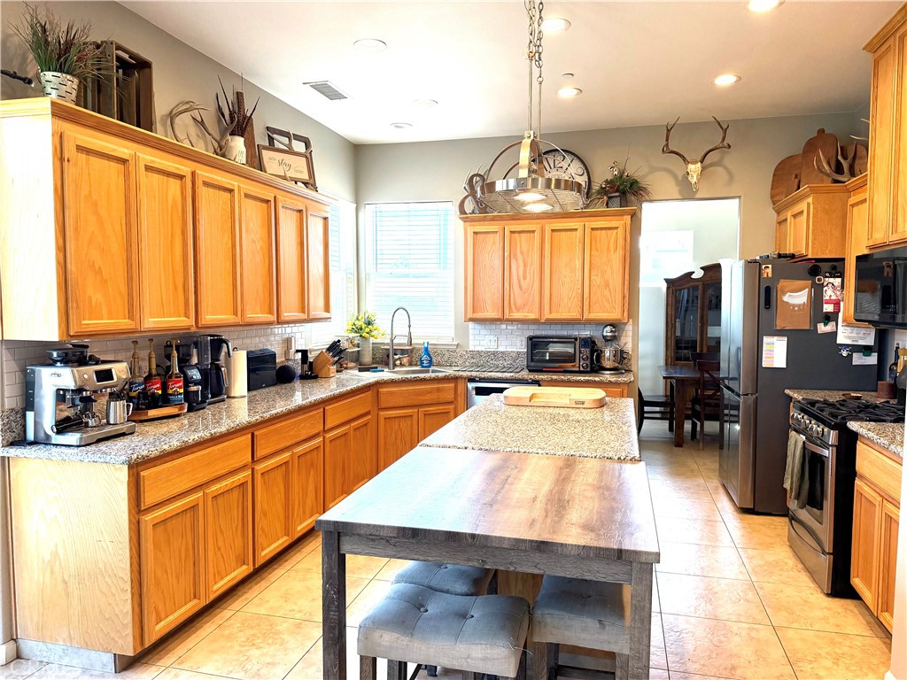 2134 George, Dos Palos, CA 93620